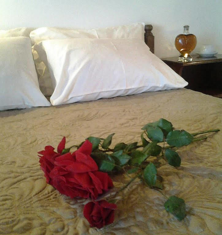 Clear Horizon Aparthotel Amoudi Exterior photo